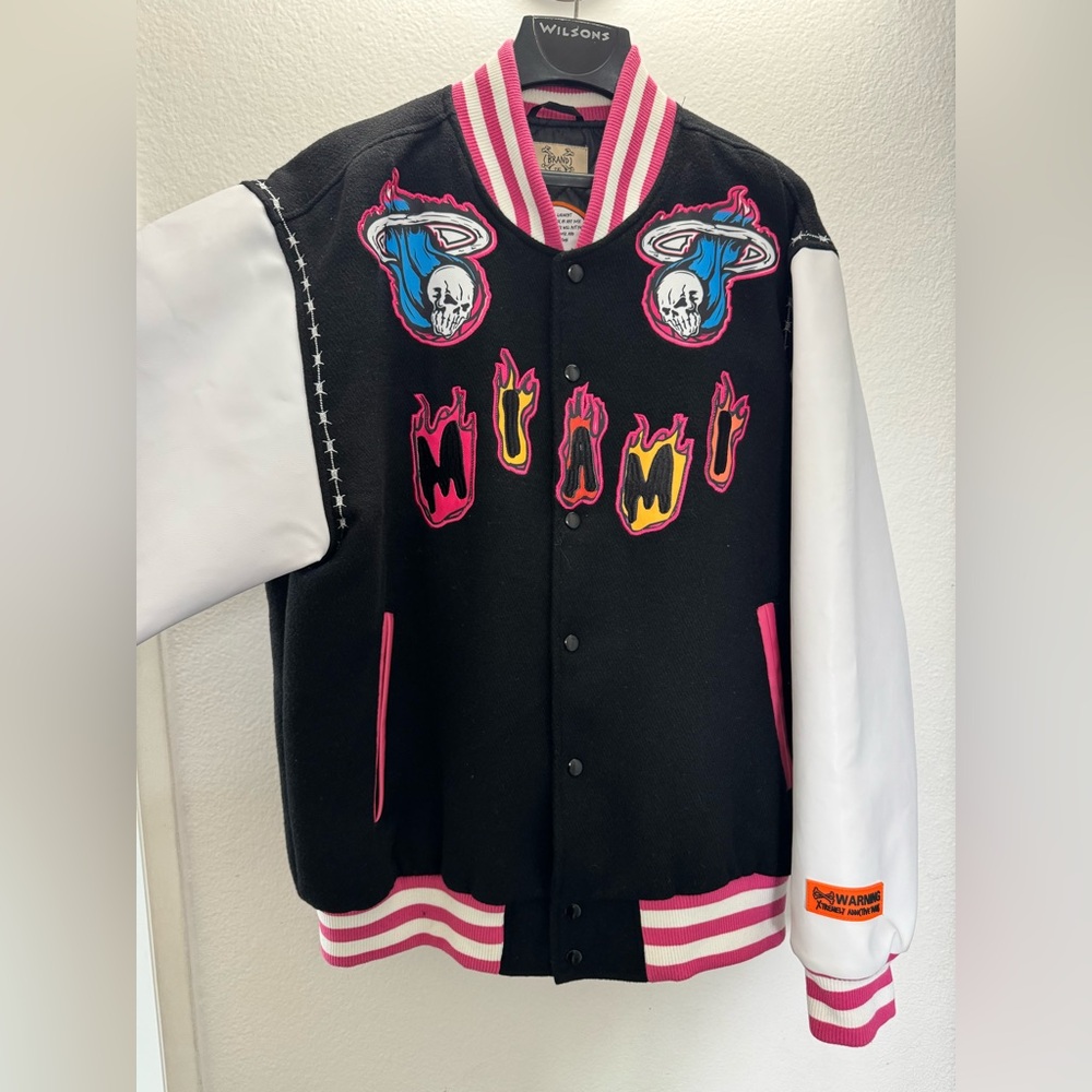 Miami Graphic Bomber Jacket - Black and White 100% wool - Picture 2 of 10